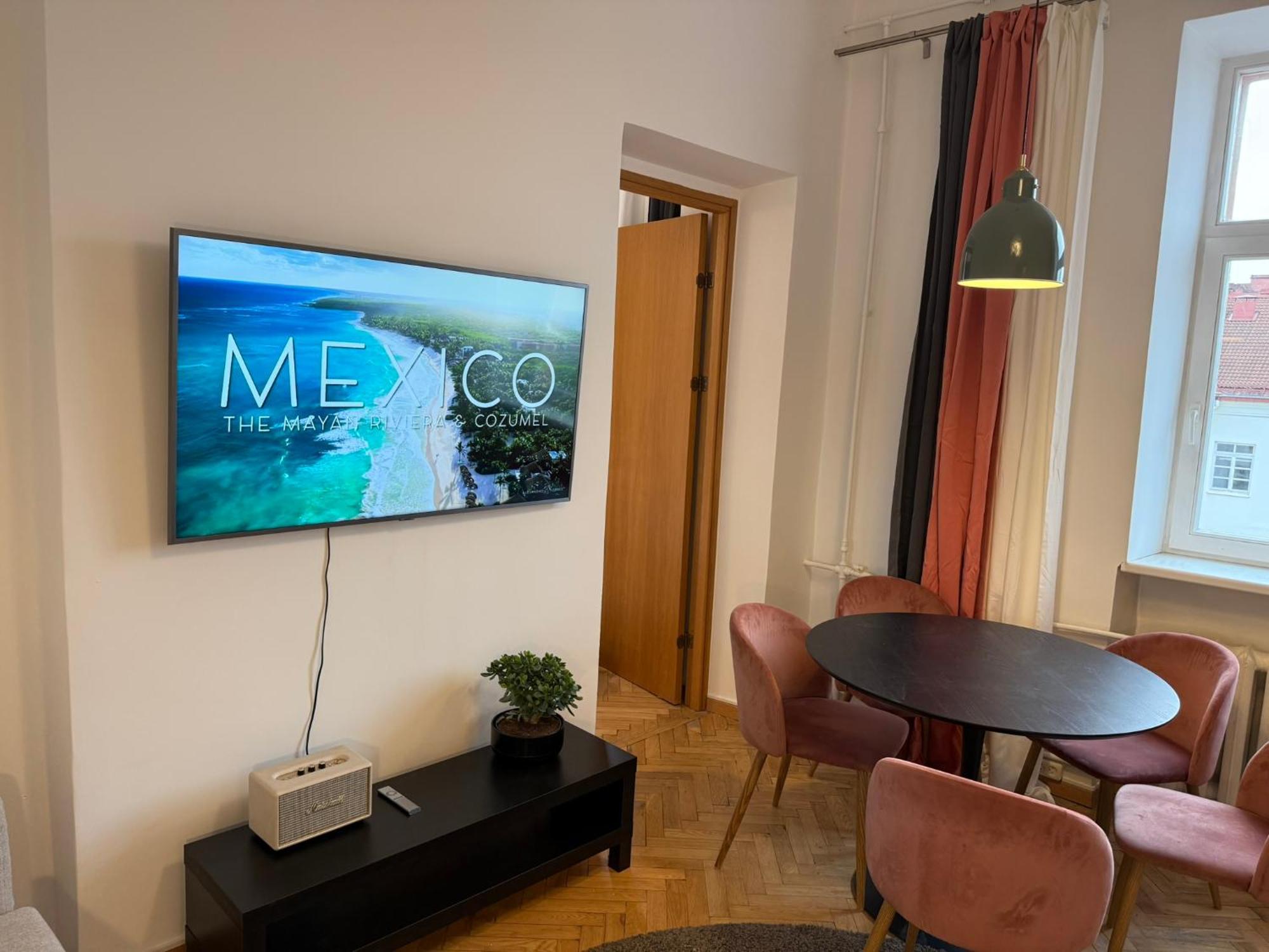 Tyzen39&38 Luxury Apartamento *